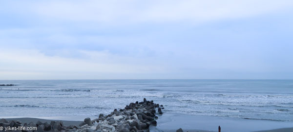 キャンプ 太陽 場 海 オート と